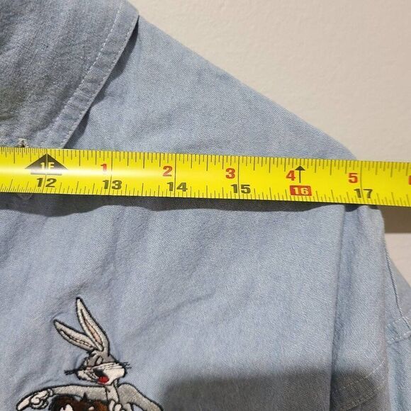Vintage Looney Tunes Warner Bros Studio Store Men's Denim Shirt Size M 1996 - Picture 9 of 12